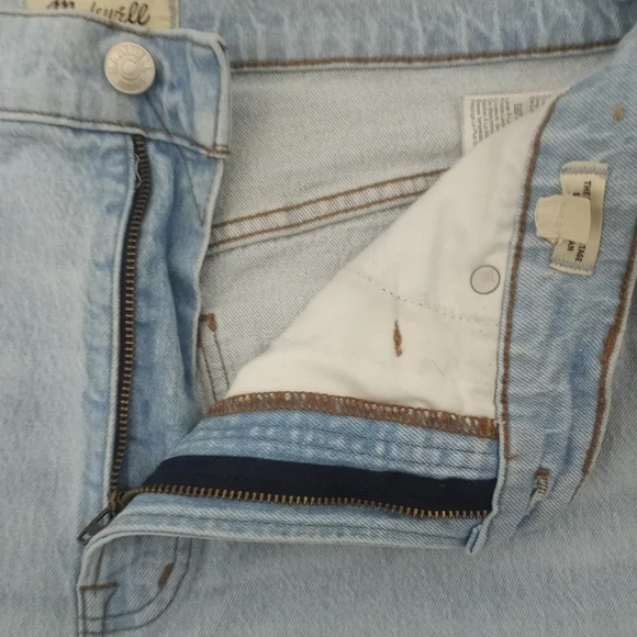 Madewell The Perfect Vintage Straight Jean in Westanna Ripped Edition Si… - Picture 4 of 16